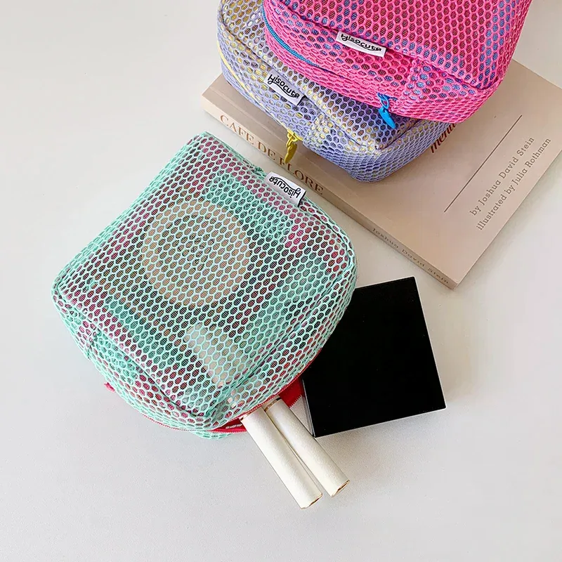 sac de rangement cosmétique carré portable avec fermeture éclair, sac cosmétique carré en maille, sac de rangement multi-usages pour articles divers