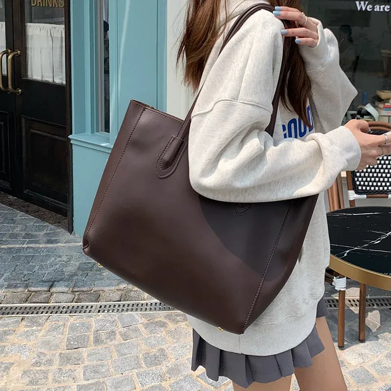 sac fourre-tout vintage pour femmes, nouvelle version coréenne, grande capacité, sac de transport simple, à la mode et polyvalent, sac à bandoulière simple