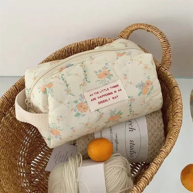 sac à cosmétiques vintage à fleurs pour femmes, pochette à carreaux mignonne, trousse de maquillage de voyage, petits sacs à main matelassés en coton à fleurs