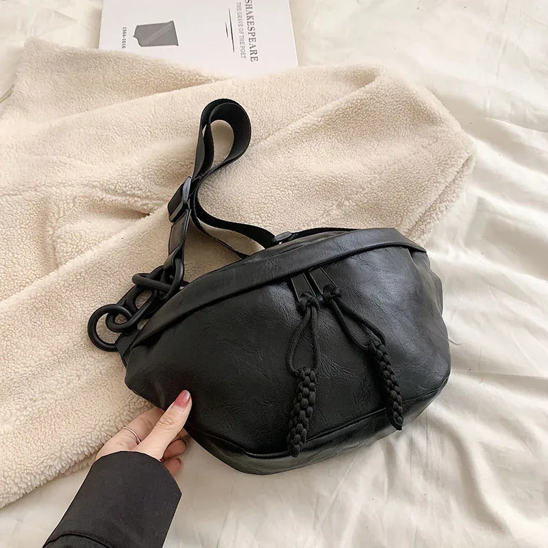 sac de taille en cuir souple pour femmes, sac banane avec chaîne, sac à bandoulière de bonne qualité, sacs de poitrine de styliste à la mode