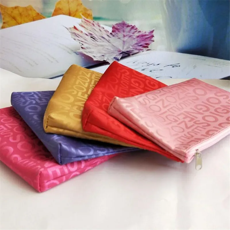 trousse de maquillage fille avec imprimé cœur et lettres, sac de rangement pour articles de toilette, organisateur de maquillage, trousse de beauté