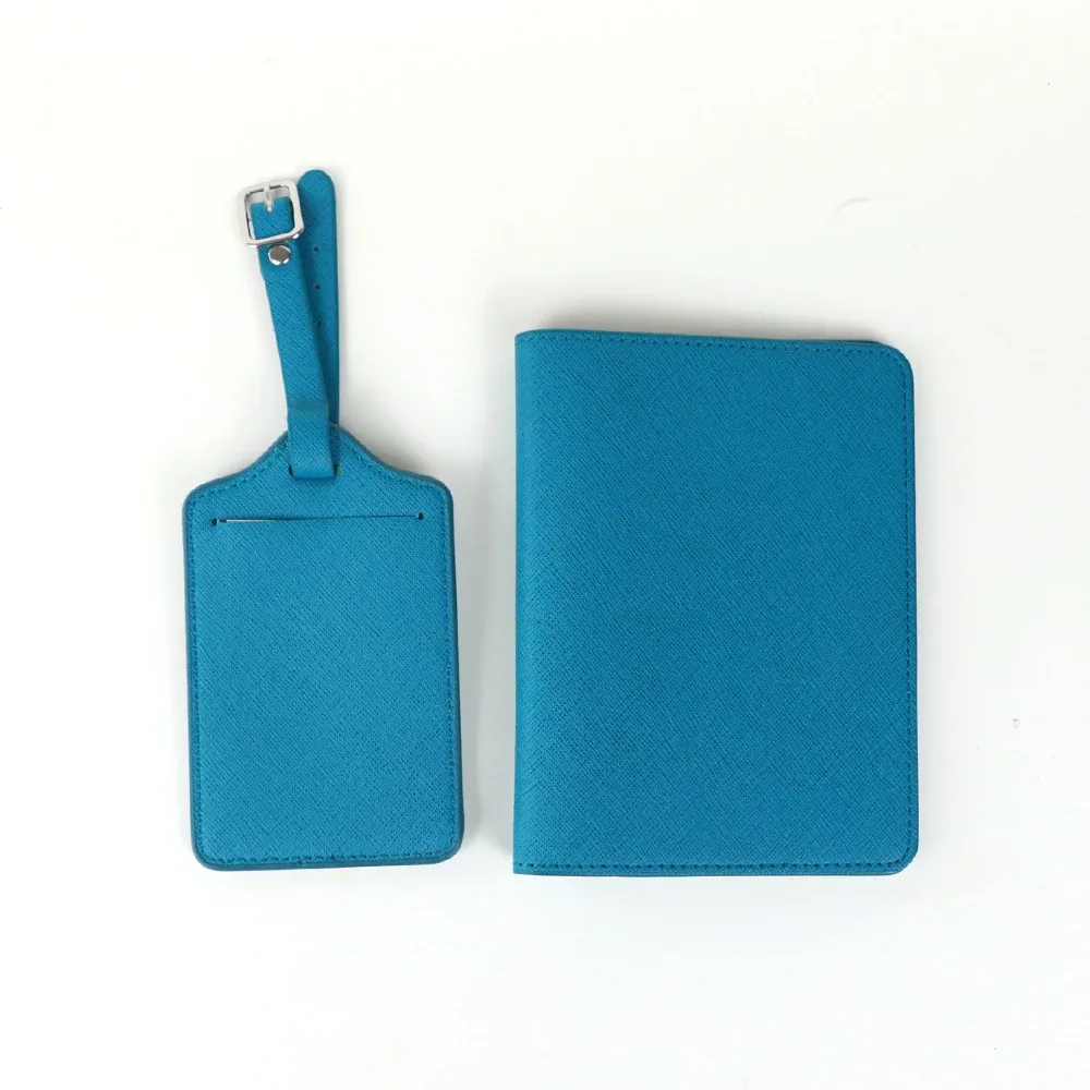 étiquette bagage plastique fenêtre blanche couleurs diverses voyage identification nom adresse porteur documents personnalisable