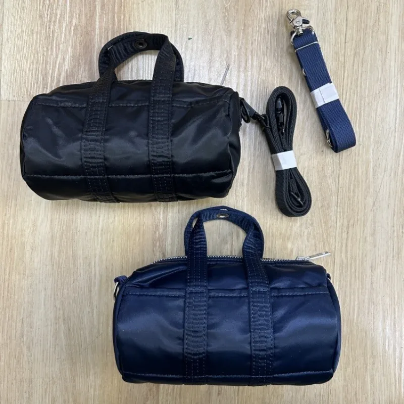 sac à main porter howl mini 2way pour hommes et femmes, petit sac bandoulière léger, style streetwear, mode quotidienne, portable pour les trajets quotidiens et les voyages.