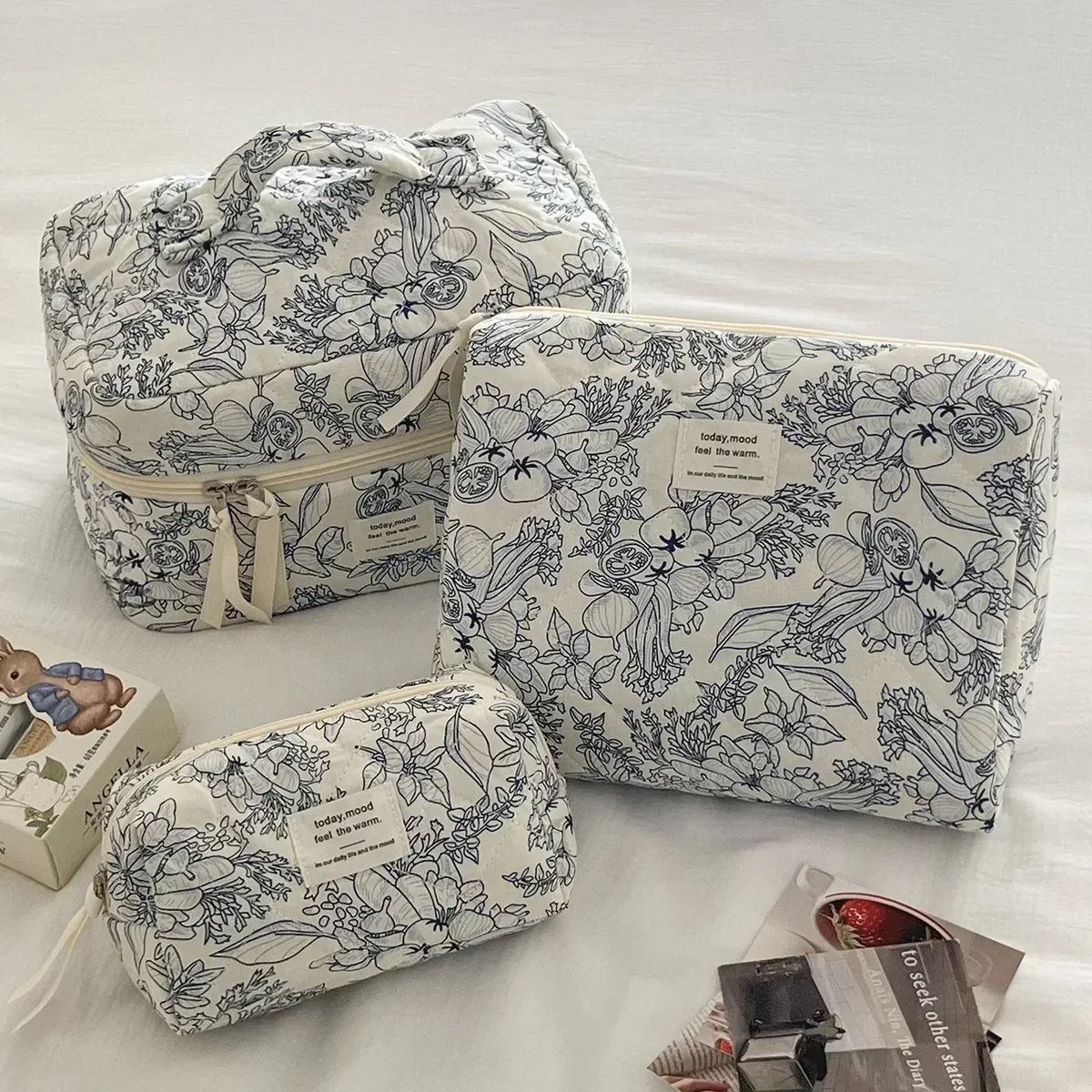 sac de maquillage en coton matelassé pour femmes, mignon, organisateur de cosmétiques à fermeture éclair, sac à main en tissu féminin en forme de boîte, trousse de toilette portable pour filles