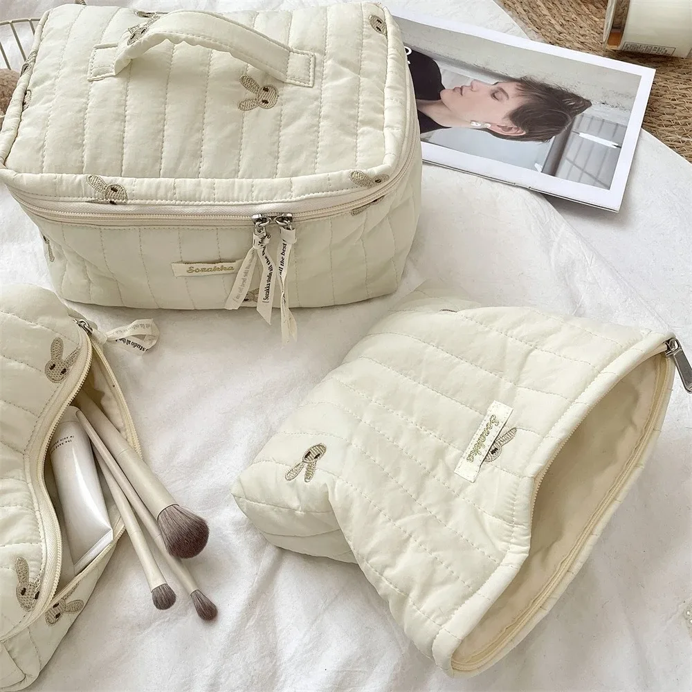 sac à cosmétiques matelassé brodé pour femmes, tissu en coton doux, trousse de maquillage pour dames, sacs à main de rangement, trousse à crayons pour filles d'université