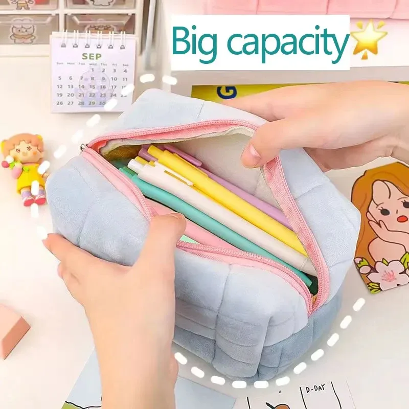 trousse de maquillage en peluche mignonne pour femmes, petits sacs à cosmétiques portables de voyage, trousse de toilette à fermeture éclair de couleur unie, pochette de lavage, sacs de rangement