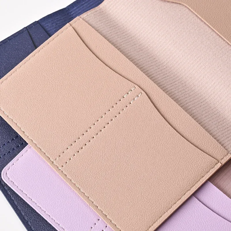 étui de protection de passeport de voyage en cuir pu pour femmes et hommes, estampage à chaud, conception de carte, porte-passeport, clip de billet intégré