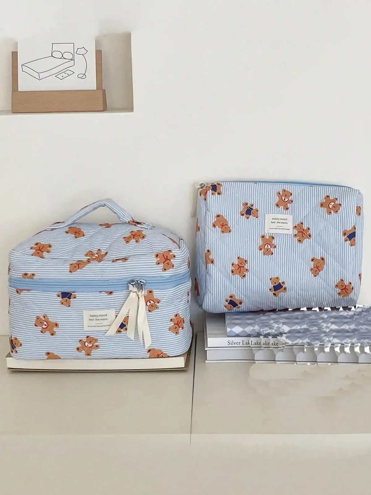 1 pièce/ensemble de trousse de maquillage matelassée ours rayé, trousse de maquillage de rangement portable, trousse de maquillage ours mignon, trousse de maquillage multifonctionnelle