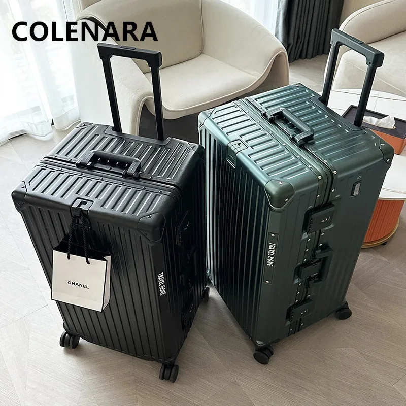 valise polycarbonate aluminium silhouette élégante bandes verticales design moderne roues toupie poignées télescopiques couleur noir blanc vert argent bagage voyage grande capacité