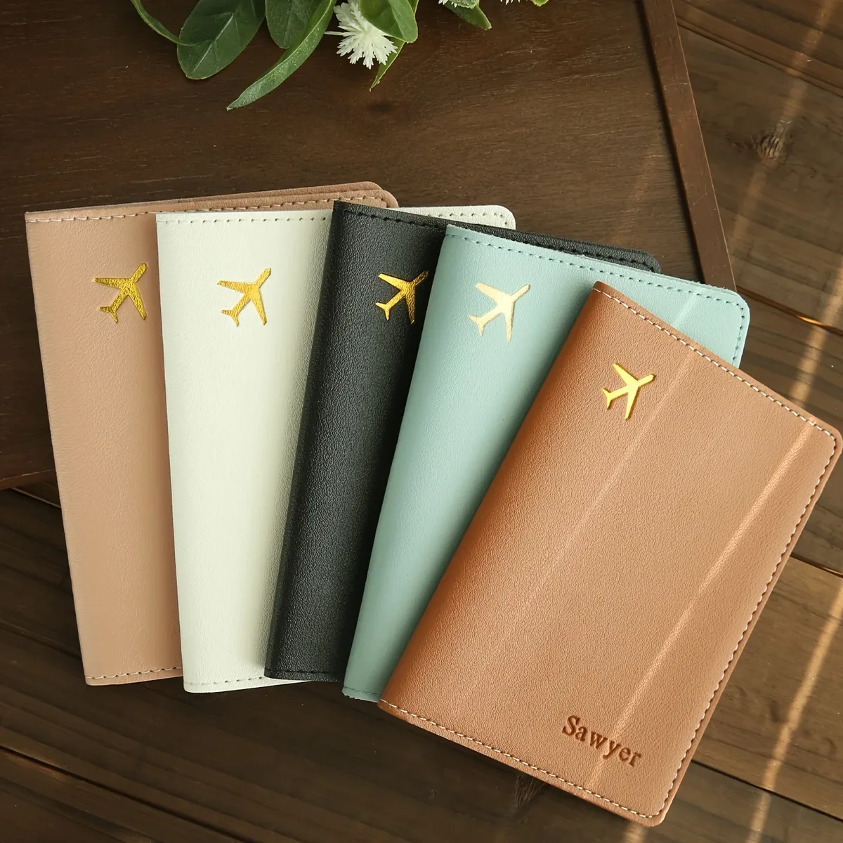 porte-passeport personnalisé en cuir artificiel avec nom personnalisé, étiquette de bagage légère et pliable, idéale pour les sorties et les cadeaux de voyage