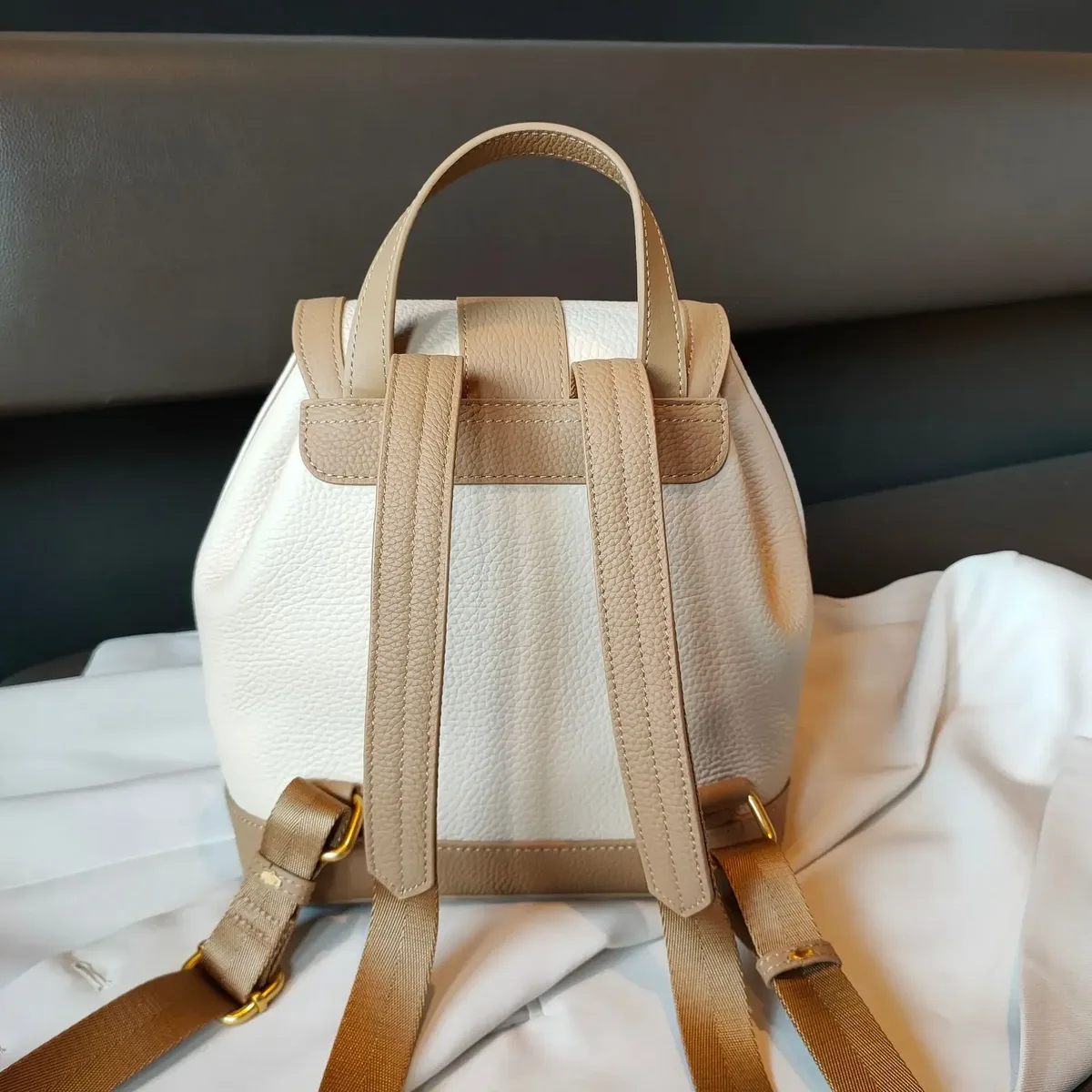 sac à dos antivol en cuir de vachette pour femme, sac de voyage pour femme, sac à dos tout assressenti, fermeture à cordes de loisirs, couleur frappée, 100% cuir