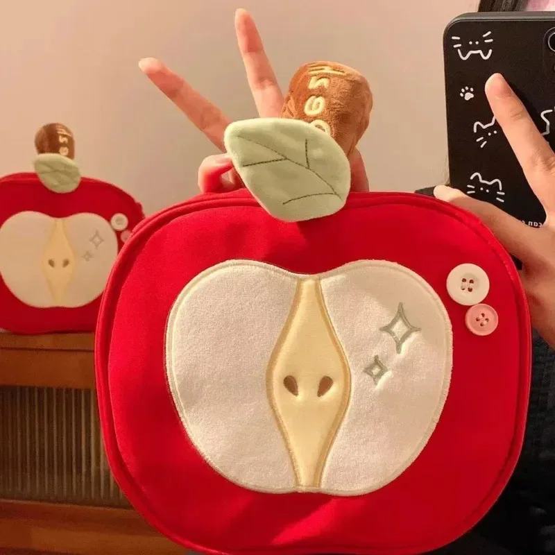 sac cosmétique en peluche rouge pomme, pochette de maquillage portable, organisateur de toilette, grande capacité, sac de voyage pour produits de soin de la peau pour femmes