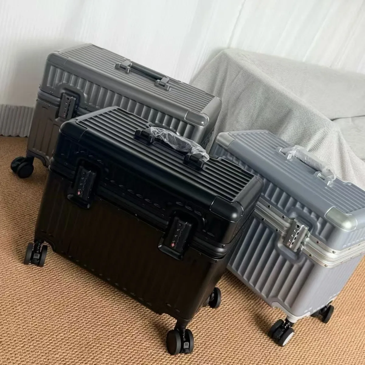valise à roulettes à ouverture par le haut 18/20 pouces, bagage cabine pour photographe, en polycarbonate avec cadre en alliage d'aluminium et serrure tsa