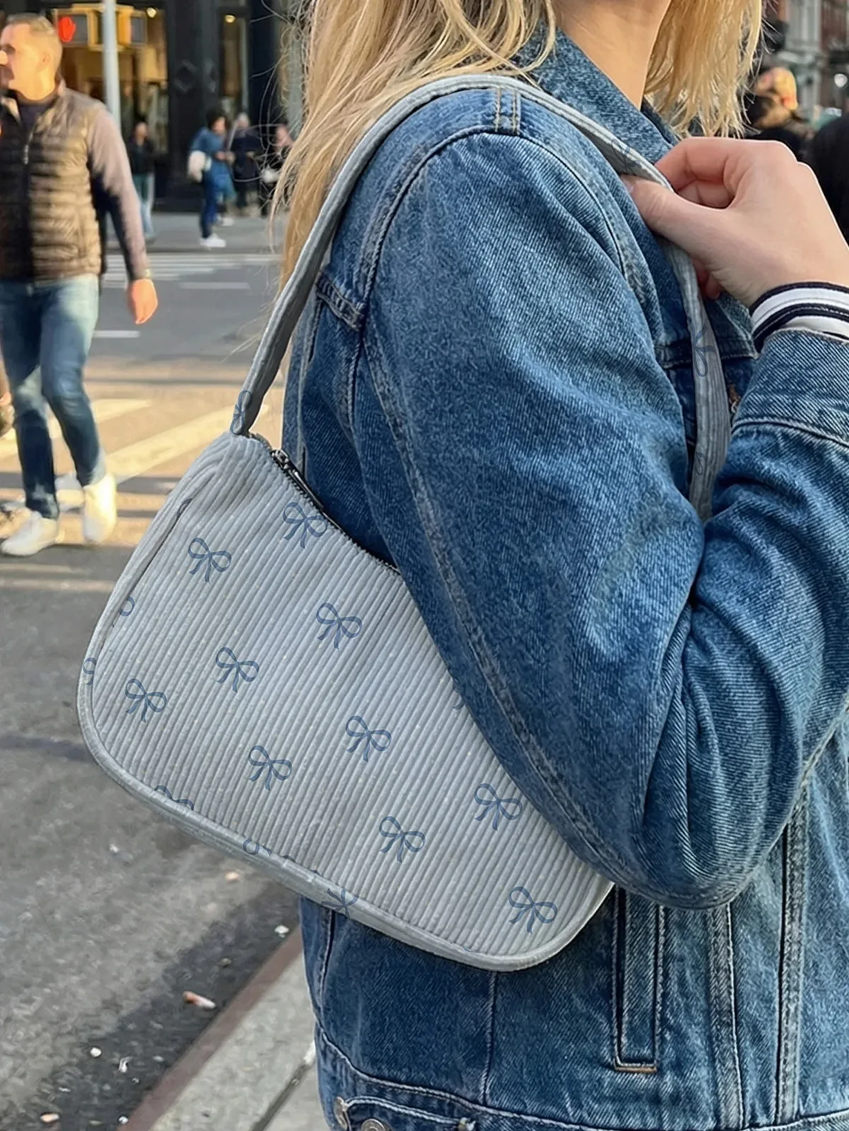 sac à bandoulière tendance bleu clair à imprimé nœud, sac sous le bras en velours côtelé pour un usage quotidien décontracté