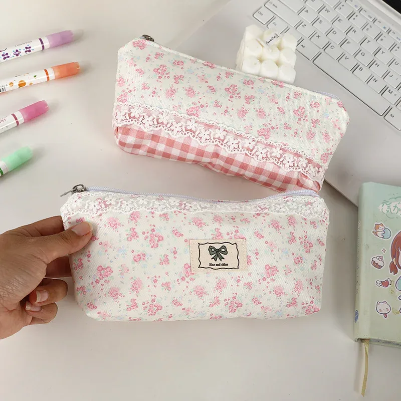 sac à cosmétiques en dentelle de haute qualité, sac à stylos design floral, sac de papeterie multifonctionnel de grande capacité, trousse à crayons pour étudiants