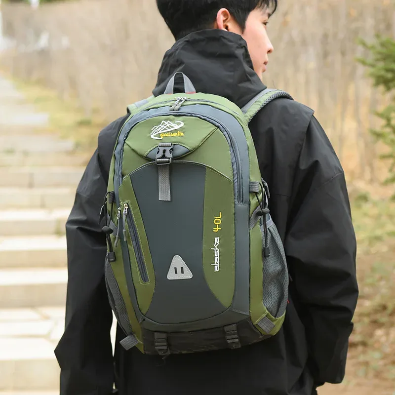 bonne qualité sac à dos pour hommes à la mode voyage sac à dos léger hommes grande capacité en plein air affaires lycée sacs à bandoulière