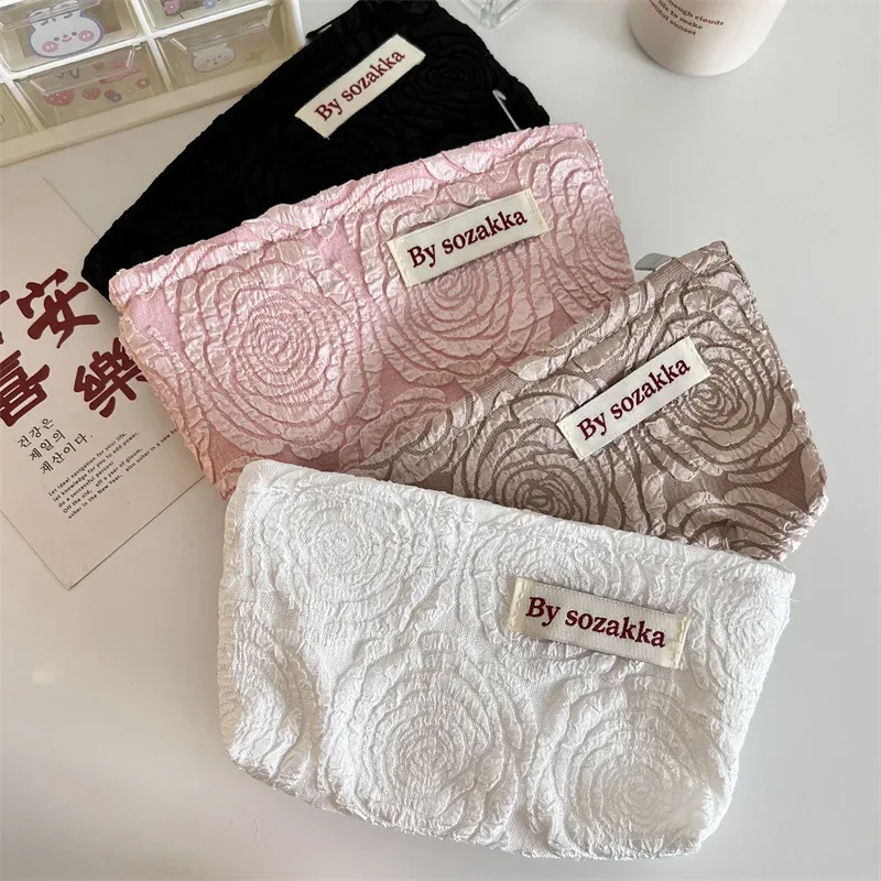 sac de rangement pour cosmétiques de voyage pour femmes, fleurs en relief français, portefeuille mignon, kits de maquillage, sacs à main, étui à crayons pour téléphone, sac d'évaluateurs