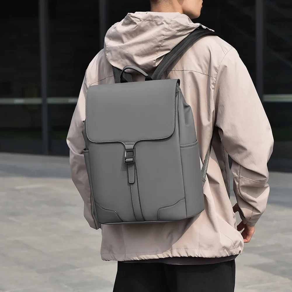 sac à dos minimaliste vert olive pour hommes, adapté au travail, aux voyages et aux déplacements quotidiens, durable et spacieux