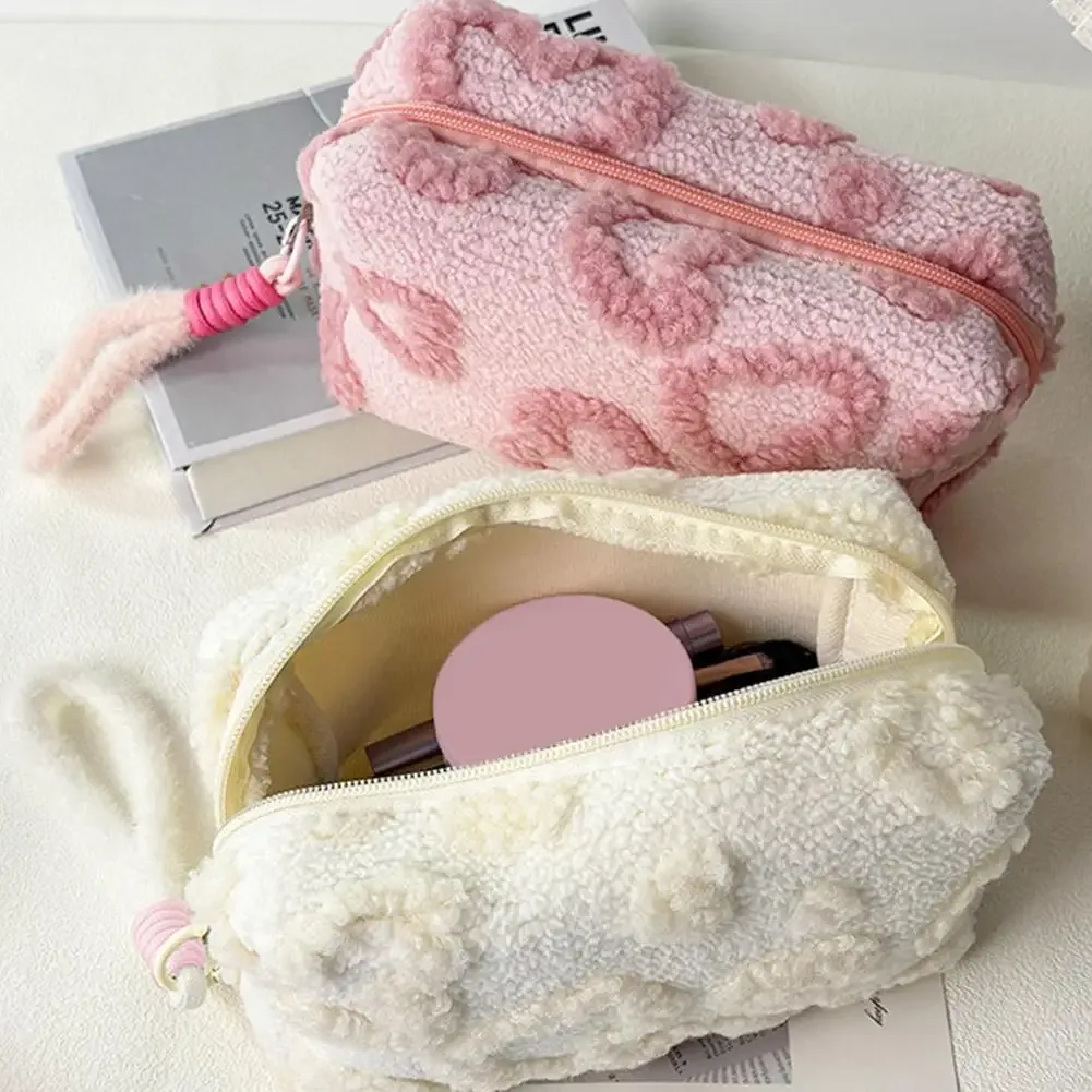 sac de maquillage en peluche brodé, sac de toilette portable de voyage, grande capacité, pochette de rangement pour cosmétiques, cadeau mignon pour femmes