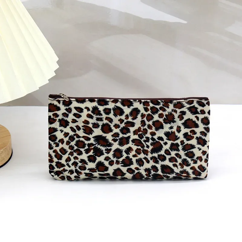 trousse de maquillage à fermeture éclair motif léopard, sac multifonctionnel à la mode, pochette à cosmétiques ou porte-monnaie de voyage/transport pour femmes