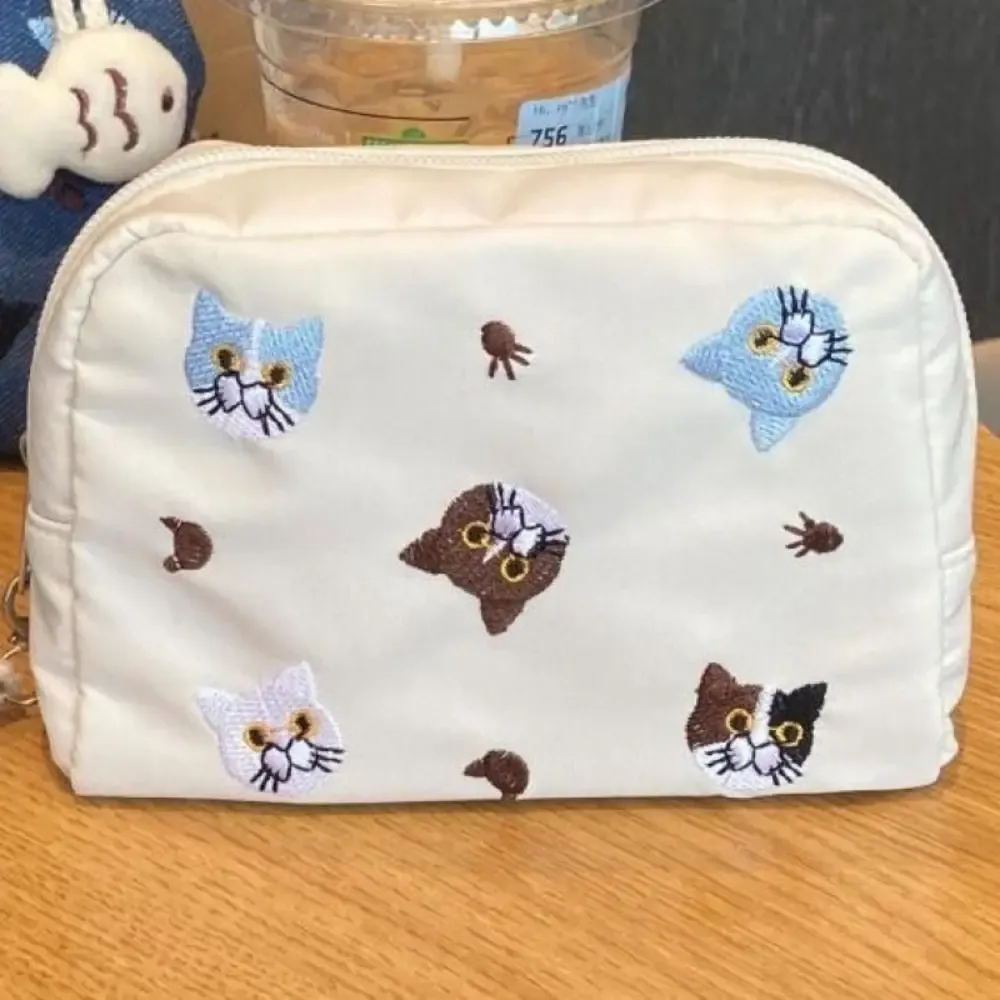 trousse de maquillage en nylon à fermeture éclair, motif chat brodé, pochette de rangement pour cosmétiques et rouges à lèvres