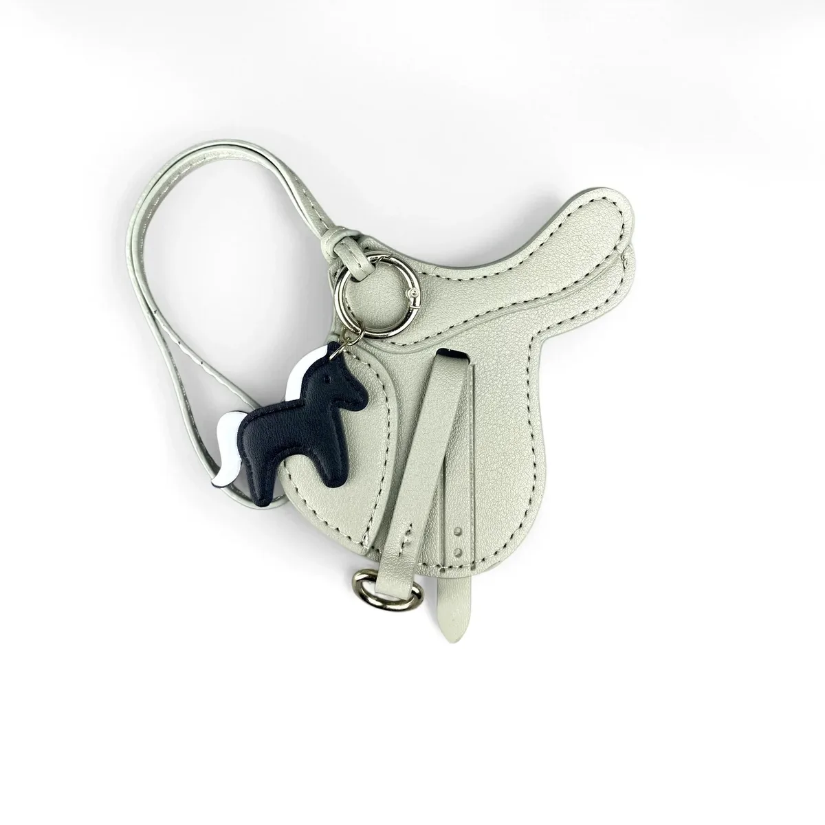 breloque de sac en cuir pu faite à la main avec petit pendentif cheval – cadeau équestre élégant et unique pour sac à main, porte-clés et sac à dos