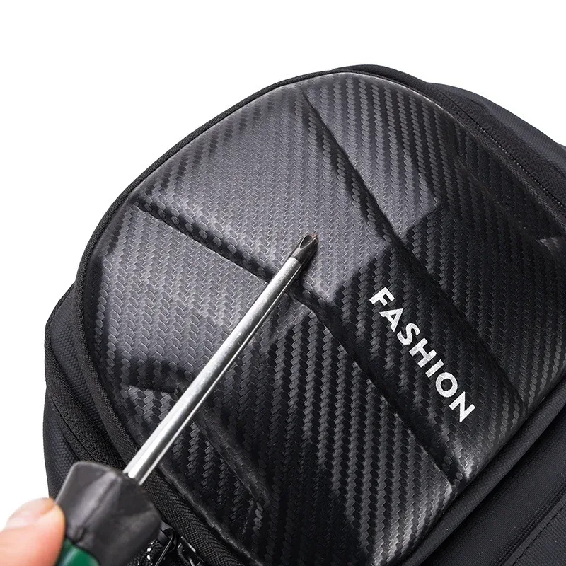nouveau sac d'équitation de motard de sport en fiber de carbone sac à dos multifonctionnel étanche à coque rigide sac d'ordinateur portable d'étudiant décontracté en plein air pour hommes