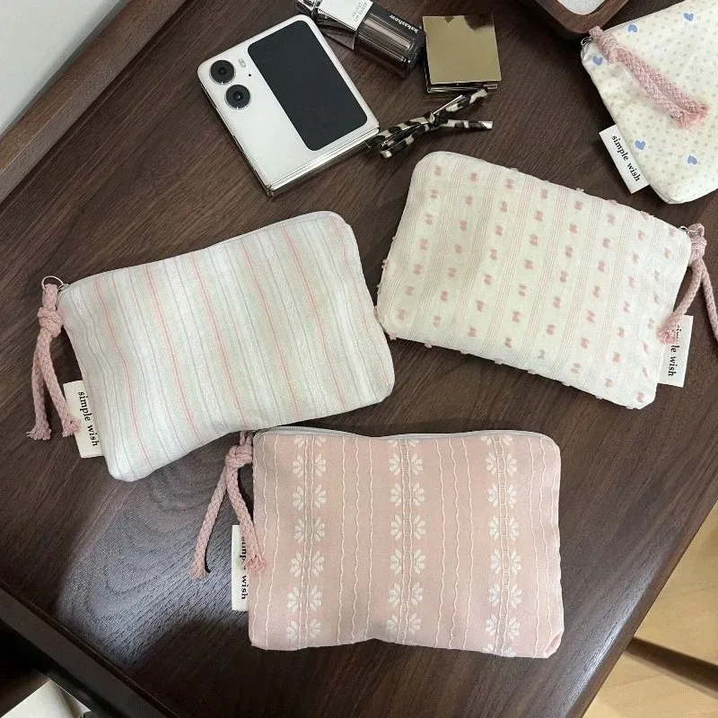 pochette de maquillage rayée rose pour femme, mini sac à cosmétiques mignon, sac de rangement portable pour clés, écouteurs, rouge à lèvres, porte-monnaie