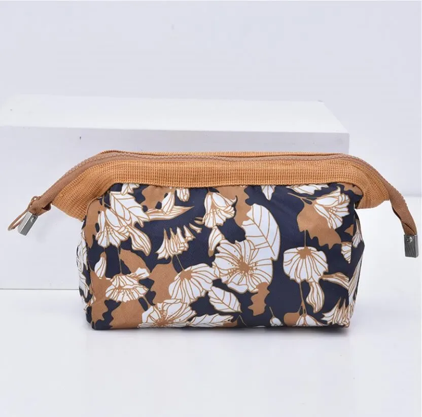 trousse de toilette et de maquillage pour femme et fille, motif flamant rose, sac de rangement pour produits de beauté et articles de toilette, étui de voyage et de bain