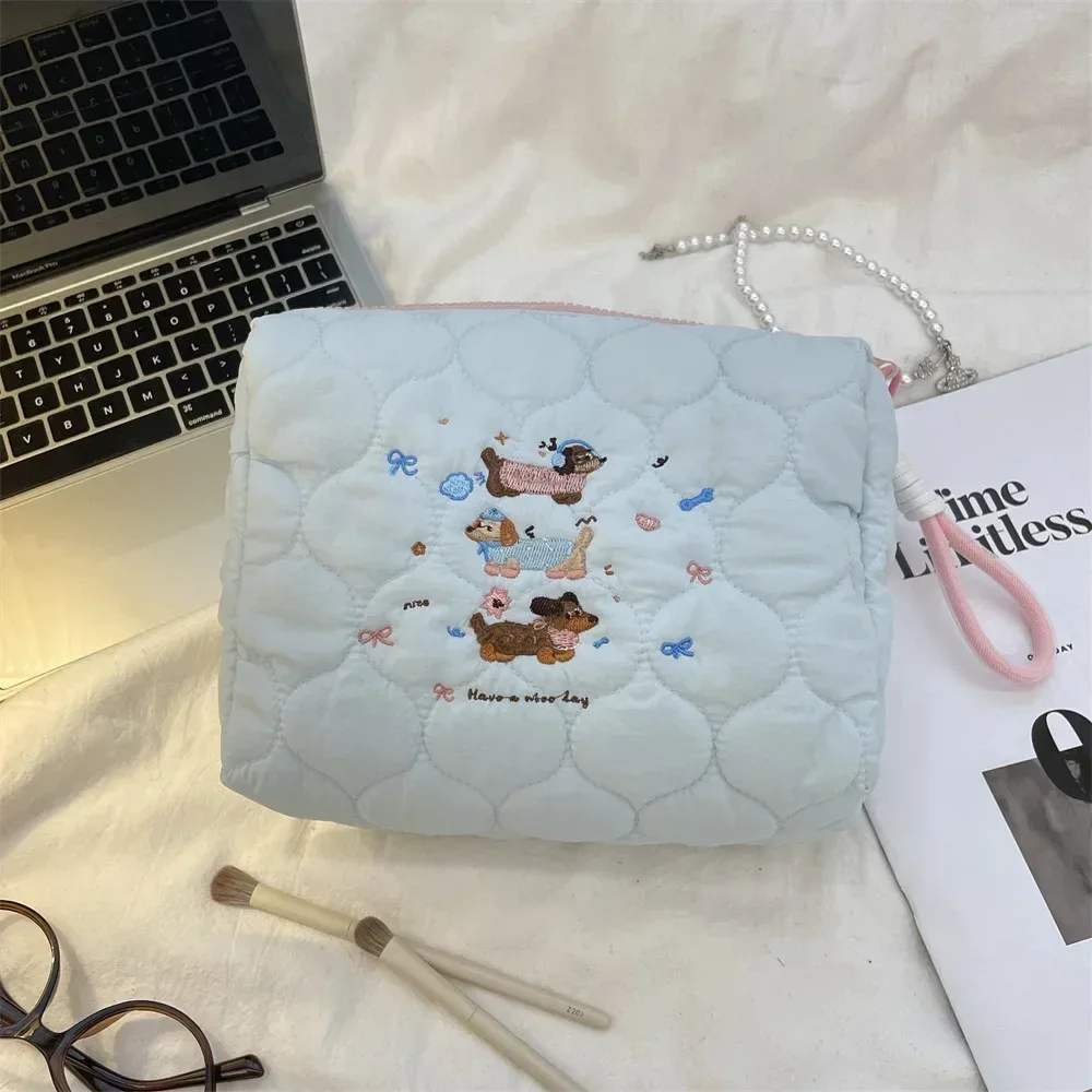 sac à cosmétiques matelassé brodé pour femme, sacs à main de rangement portables pour dame, trousse de maquillage mignonne, pochette avec poignée