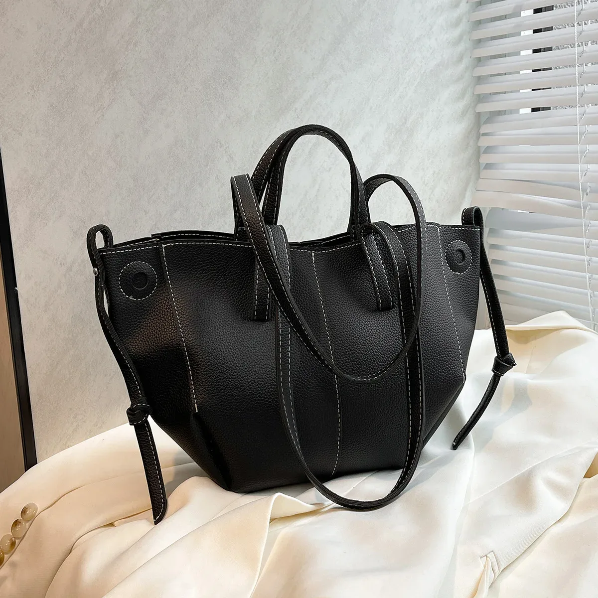 sac fourre-tout en cuir grande capacité pour femme, sac à main de luxe imperméable, sac à bandoulière pour le travail, le shopping et les voyages, sac à la mode