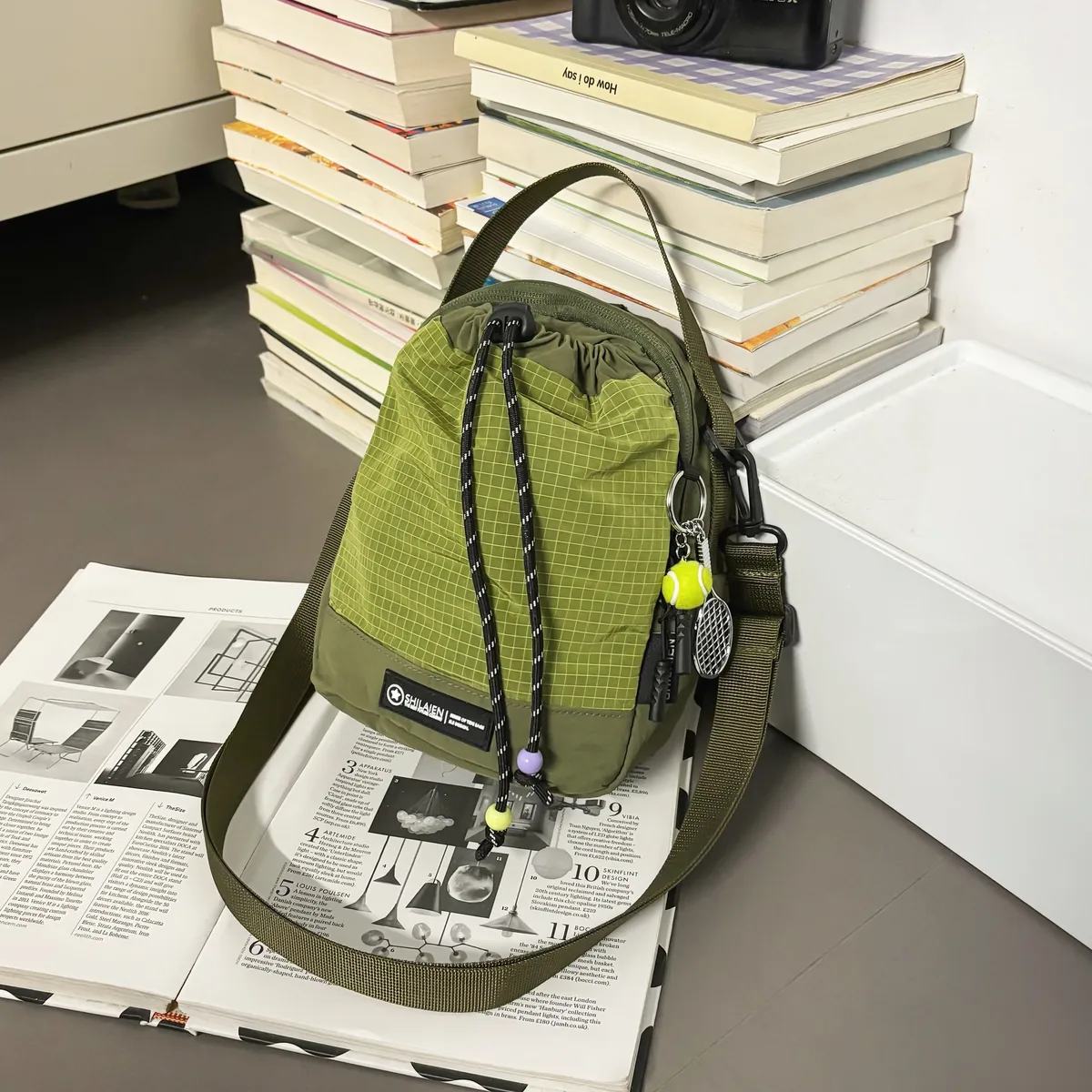 sac à bandoulière de banlieue à la mode, sac pour téléphone portable, sac de poitrine léger multifonctionnel, tasse d'eau de grande capacité, sac à bandoulière étanche, sac de bouteille d'eau, sports de plein air