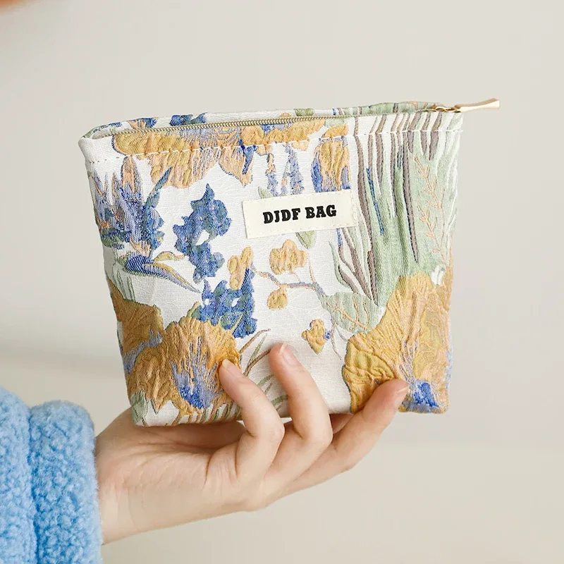 mini sac à cosmétiques portable rouge doux pour femme, petit sac de rangement pour serviettes hygiéniques, sac pour pièces de monnaie et clés, sac pour cartes bancaires portables