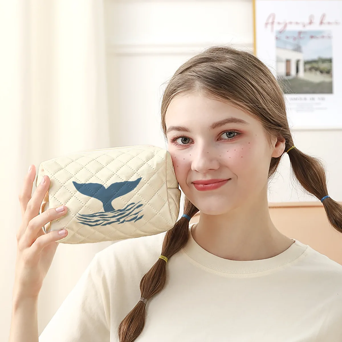 sac à cosmétiques matelassé imprimé queue de baleine, pochette à maquillage portable à fermeture éclair, sac de rangement de voyage pour femmes, utilisation quotidienne en extérieur