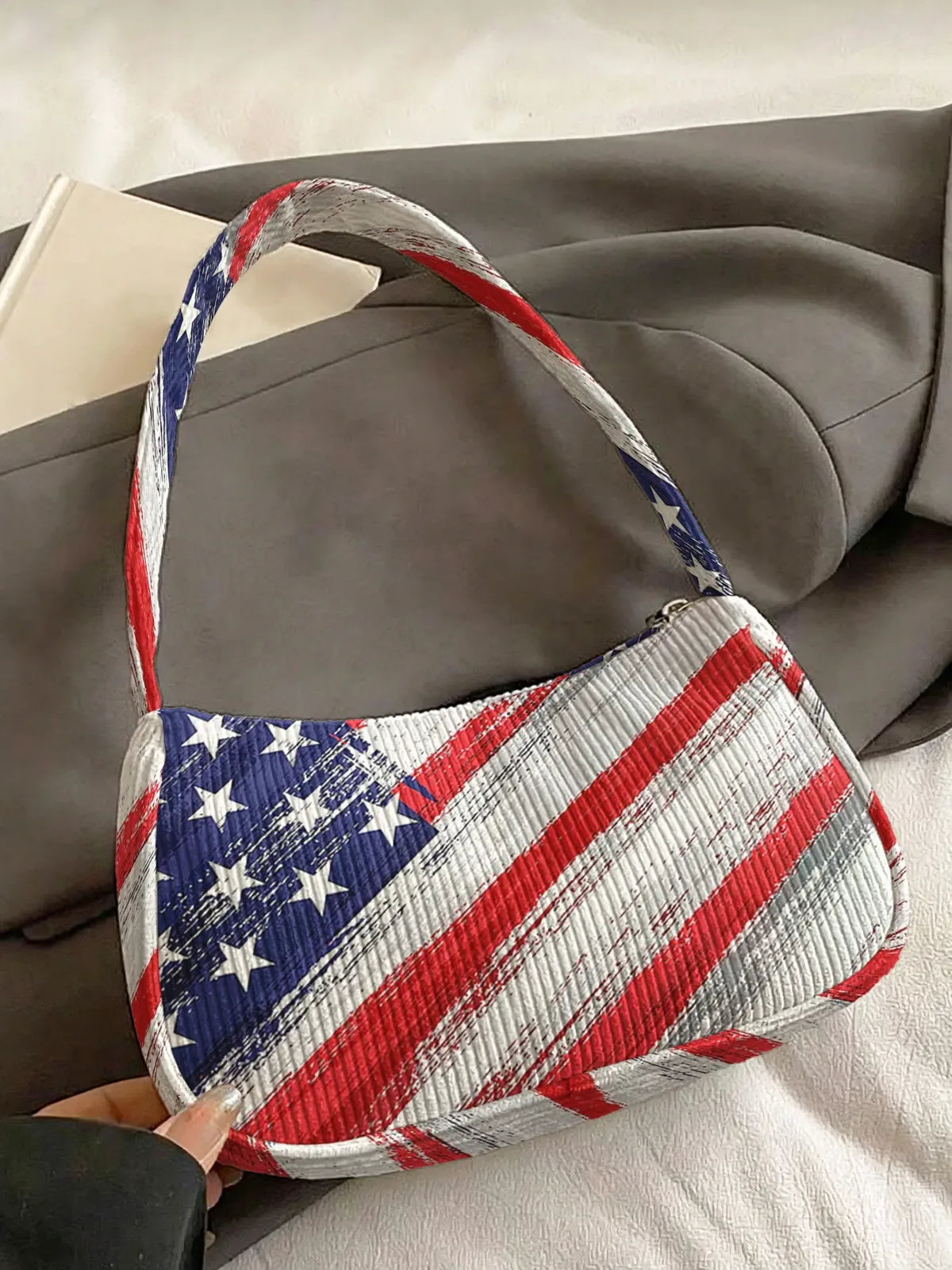 sac à bandoulière imprimé drapeau tendance, sac décontracté en velours côtelé pour tous les jours