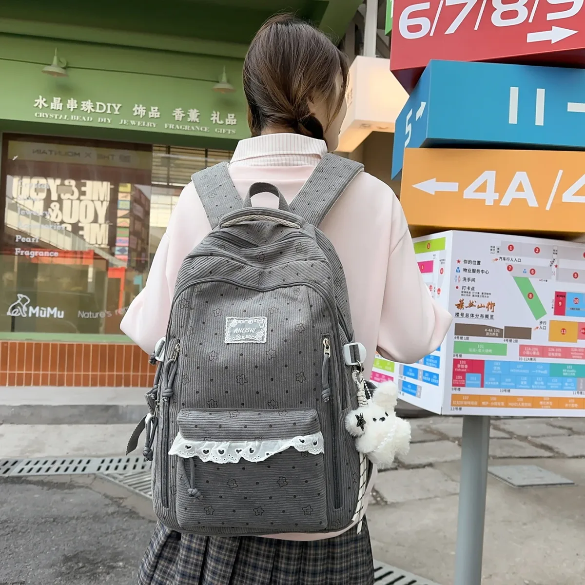 sac à dos décontracté en velours côtelé gris pour femme, motif étoile, breloque ours en peluche, multi-poches, sangle réglable, pour usage quotidien et scolaire 2026