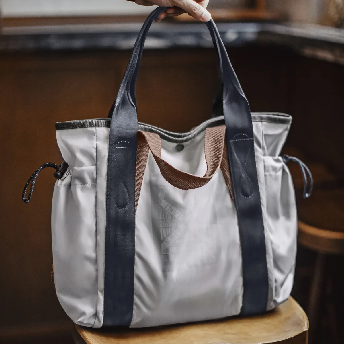 maden – sac fourre-tout étanche pour hommes, grande capacité, sac à bandoulière pour ordinateur portable, sac à main décontracté pour les déplacements professionnels, couleur unie pour un usage quotidien