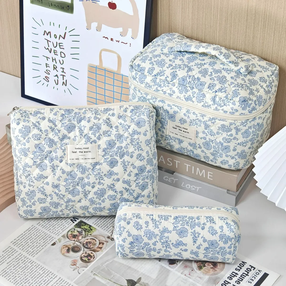 trousse de maquillage à imprimé floral de grande capacité, sac de rangement de cosmétiques de voyage portable, sac de style urbain simple avec doublure en polyester pour femmes