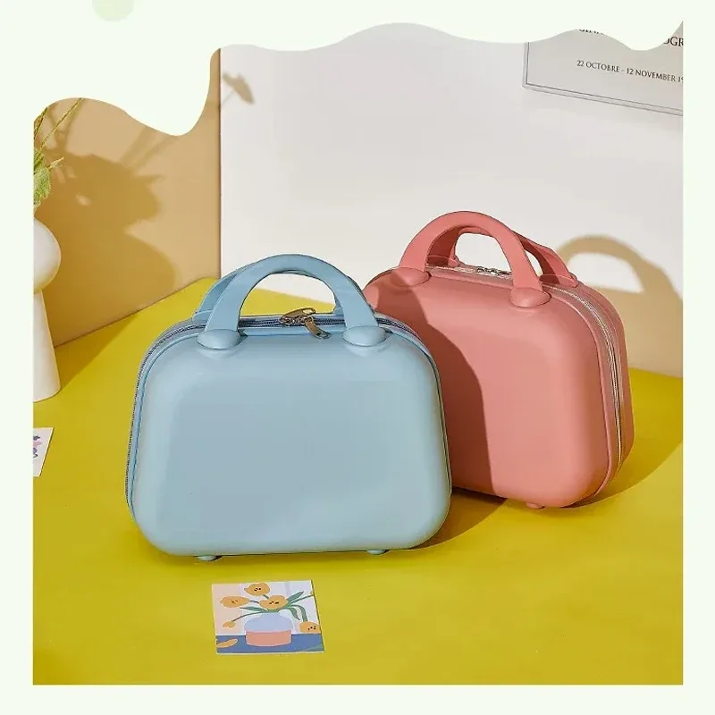housse polyester blanc gris bleu clair rose vert pastel ordinateur tablette voyage petite taille carrée poignées courtes