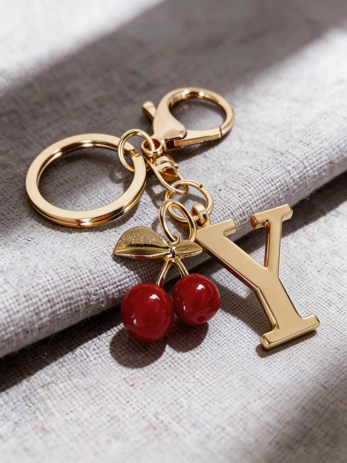 porte-clés élégant en or de qualité supérieure, pendentif 3d alphabet a-z, accessoire cœur rouge, anneau de porte-clés argenté tendance, pour sac/ordinateur portable