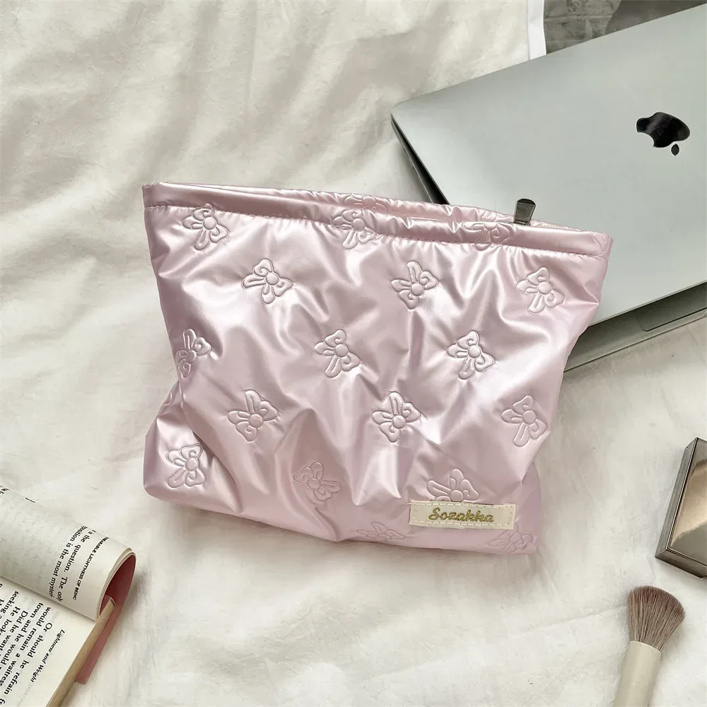 trousse de maquillage en pu matelassé de style coréen, pochette cosmétique brillante en forme de cœur avec nœud, rangement esthétique y2k pour femmes et filles