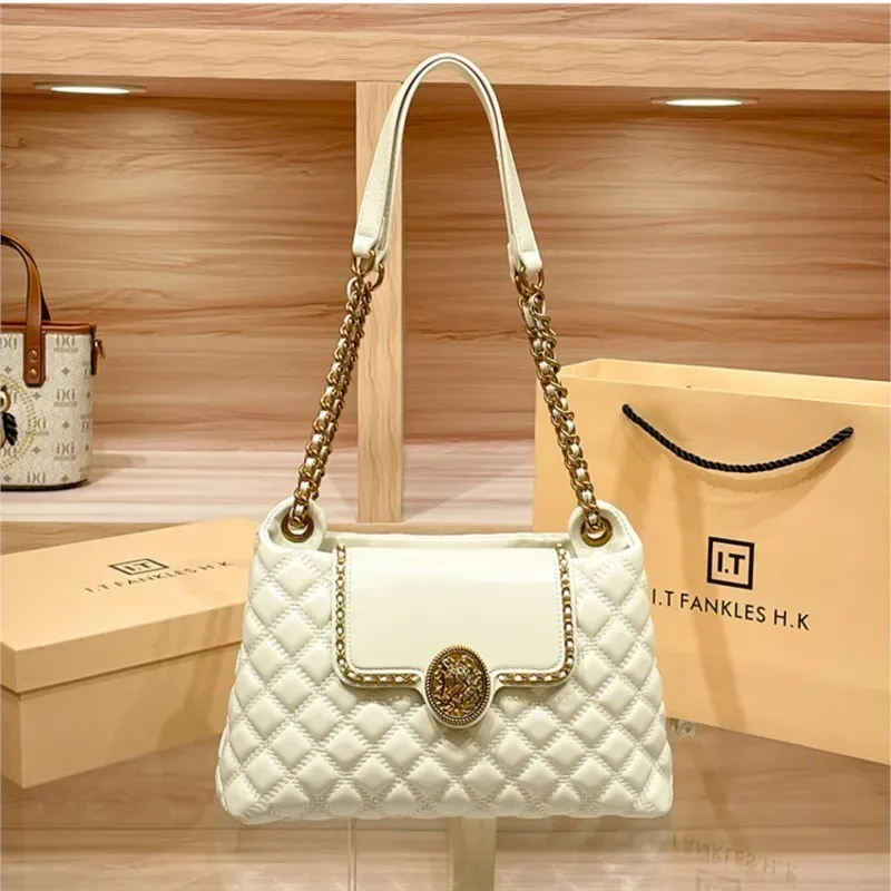 Sac à chaîne en cuir véritable de marque pour femme 2025, nouveau design de créateur avec un sens du luxe, sac à bandoulière grande capacité à porter sous le bras