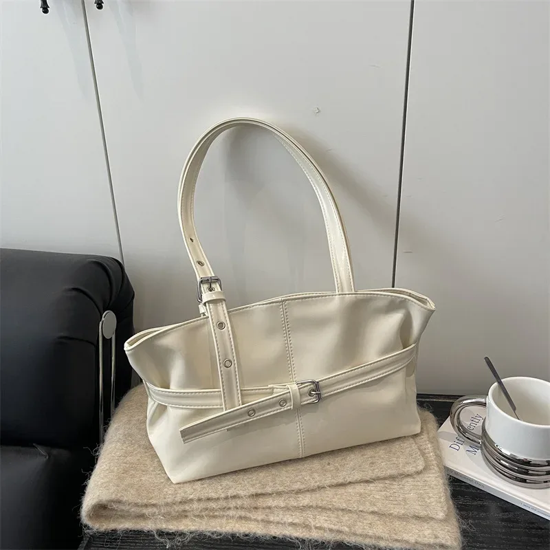 nouveau sac à main tendance polyvalent avec boucle de ceinture, style coréen, couleur unie, en cuir souple, sac à bandoulière décontracté pour femme, sac sous le bras