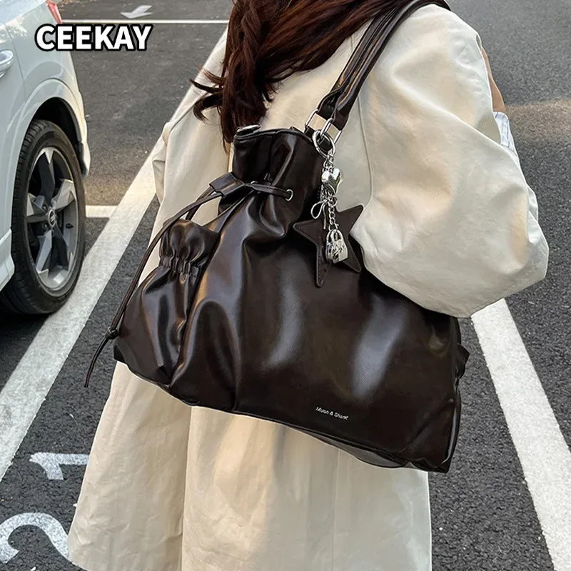 sac fourre-tout de marque tendance, nouveau sac à bandoulière rétro, sacs décontractés grande capacité, sacs bandoulière de luxe légers, sacs haut de gamme pour femmes