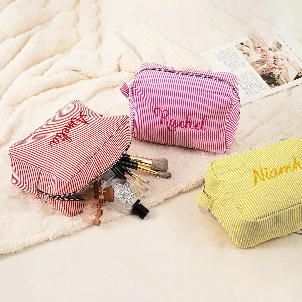 pochette de maquillage rayée personnalisée, broderie de nom personnalisée, pochette cosmétique, organiseur de toilette de voyage, cadeau pour femmes, filles, demoiselles d'honneur