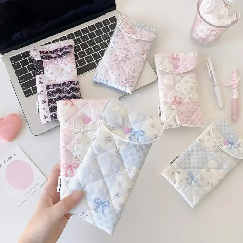 1 pièce, trousse à stylos à motif floral avec nœud, trousse de papeterie pour étudiants, sac de rangement portable pour lunettes pour filles, trousse de maquillage de voyage de grande capacité, cadeau