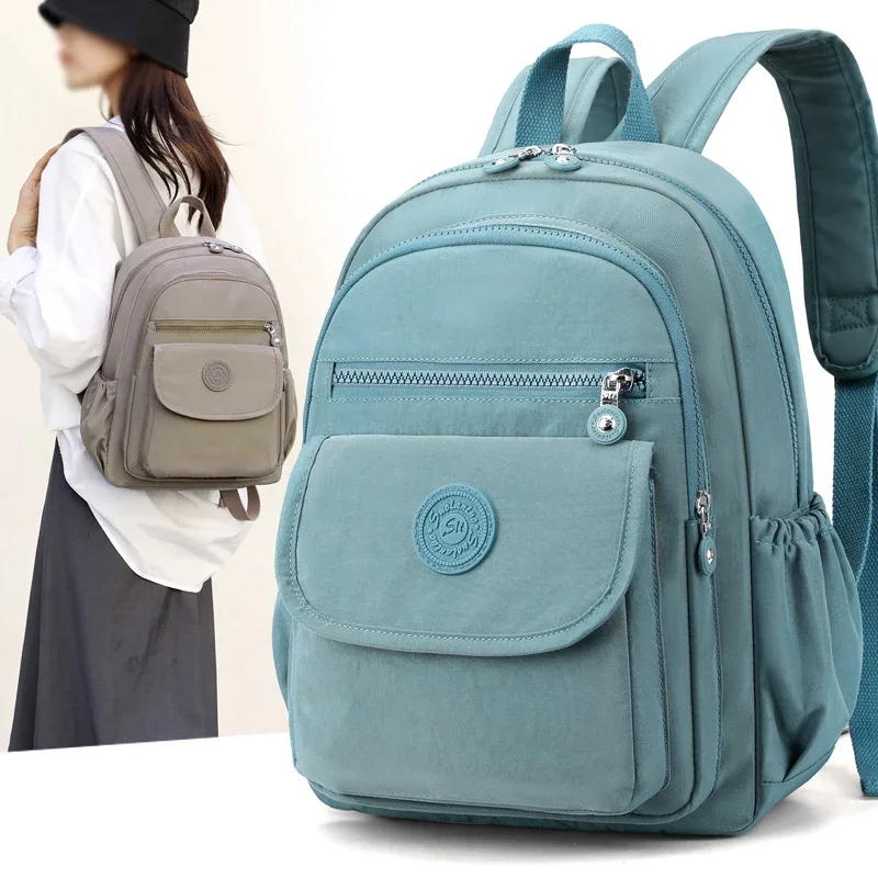 Sac à dos de voyage noir élégant et léger pour femmes, grande capacité, avec bretelles réglables, pour l'école et les loisirs B