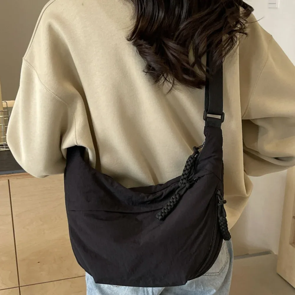 sacs à bandoulière en toile, nouvelle mode coréenne simplifiée, sac hobos de sport de grande capacité, sac de boulettes de couleur unie