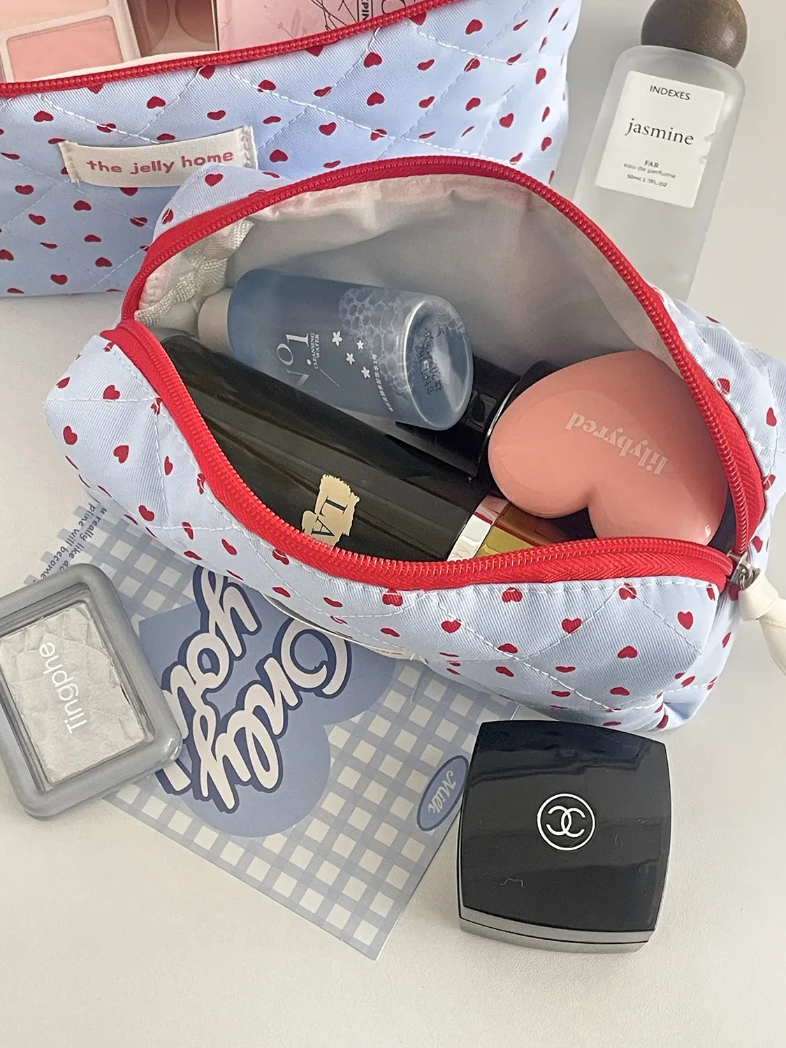 pochette à maquillage en forme de cœur, trousse de toilette portable grande capacité, nouveau style tendance et élégant