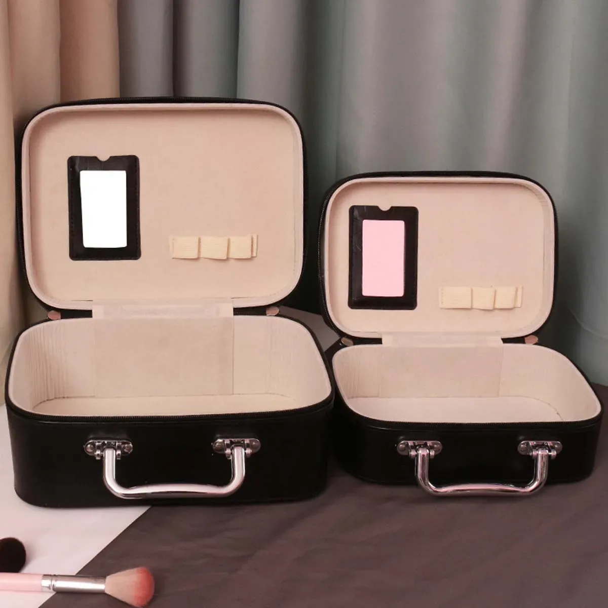 trousse de maquillage femme portable grande capacité nouvelle tendance instagram super populaire produit célébrité internet boîte de rangement valise en pu